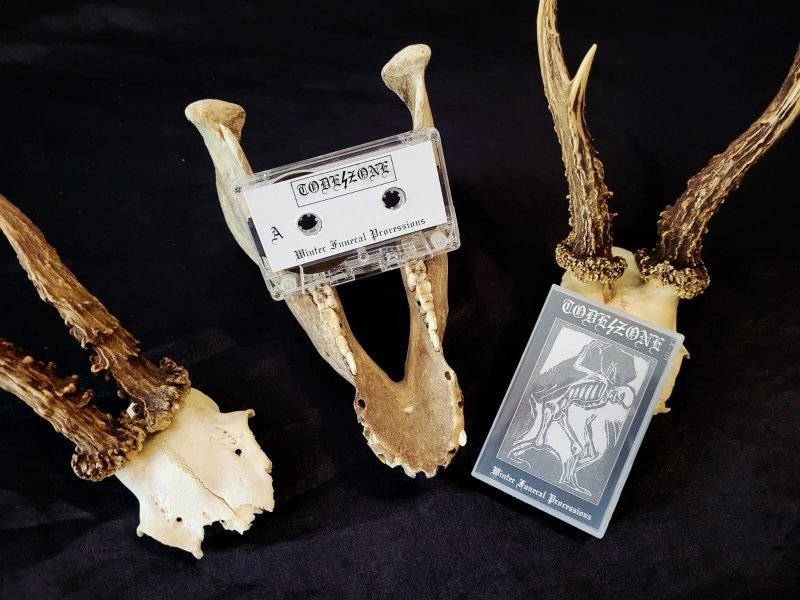 TODESZONE – Winter Funeral Processions TAPE