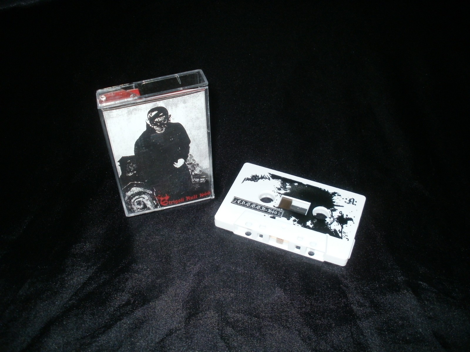 STRIGOII KULT 1666 - Split Pro - Tape 