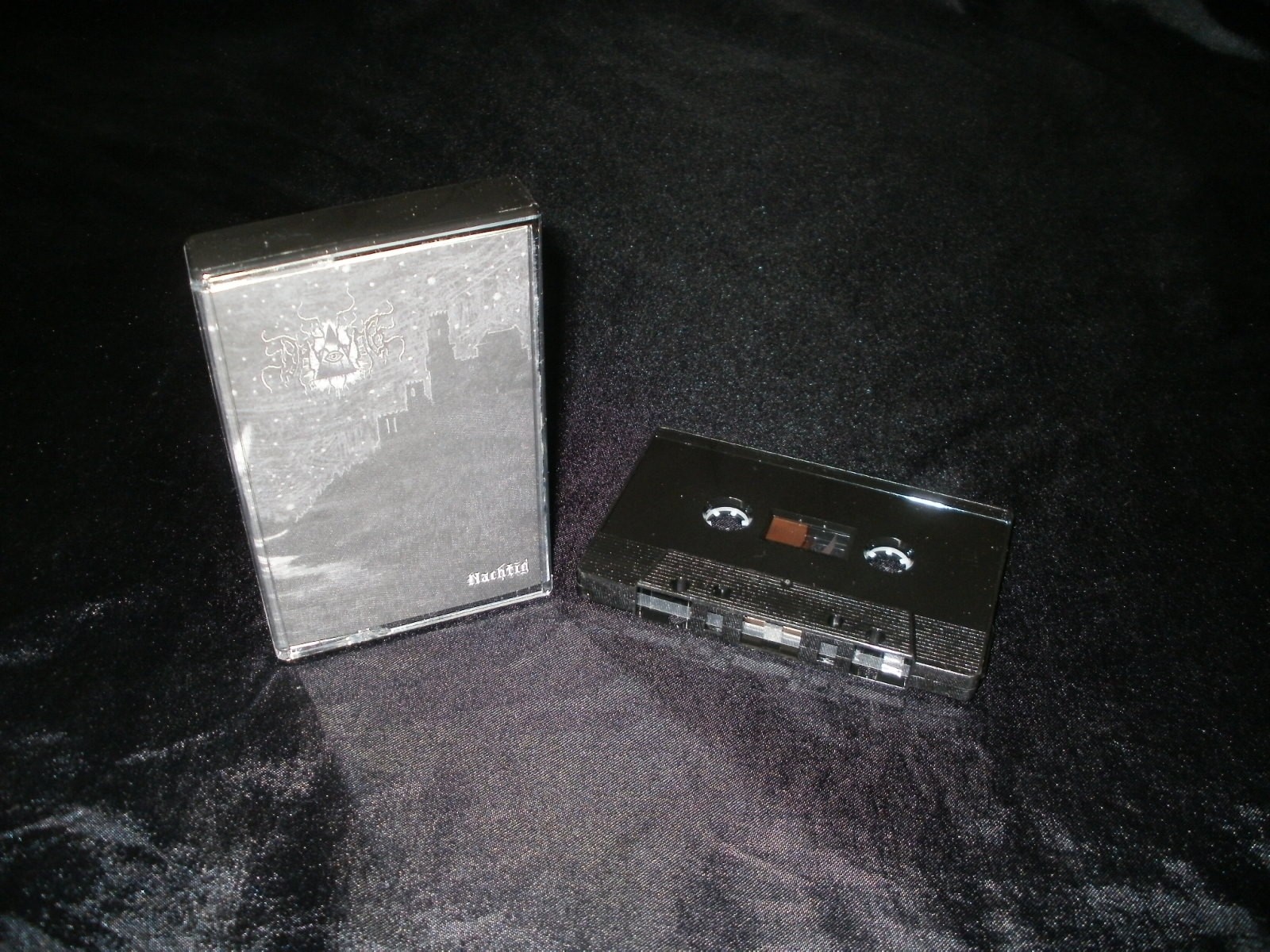 NACHTIG - Nachtig Tape